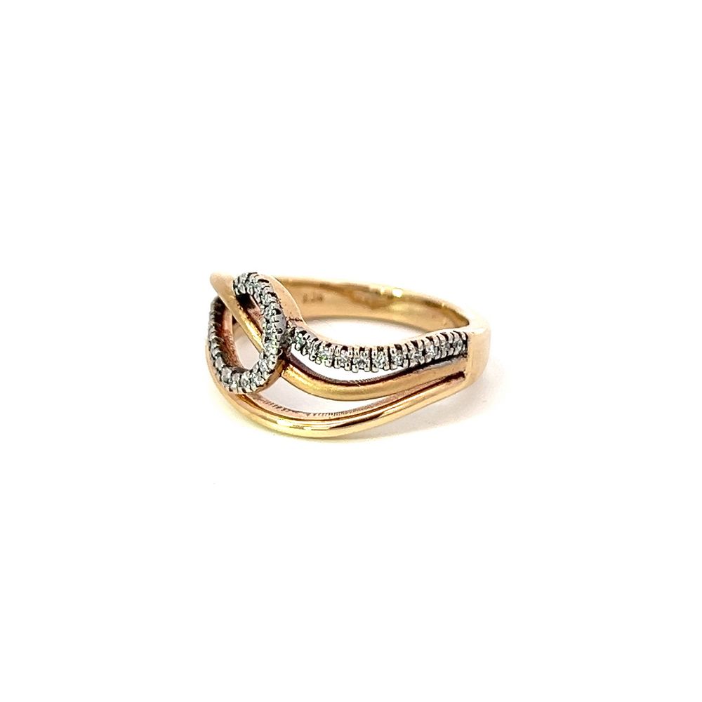 Three Bar Diamond Swirl Ring in Yellow Gold