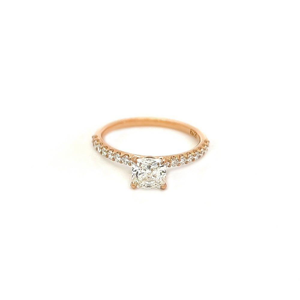 1ct Cushion-Cut Diamond Solitaire in 18ct Rose Gold