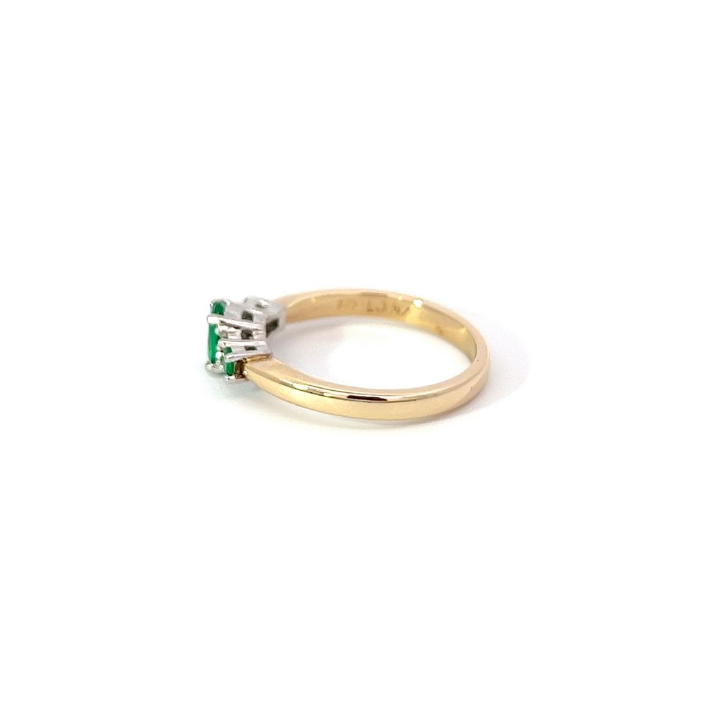 Oval Emerald Feature Stone Ring with Diamond & Emerald Accents