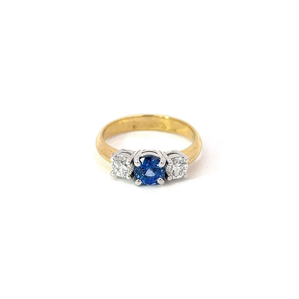 Sapphire & Diamond 3 Stone Ring in 18ct Gold