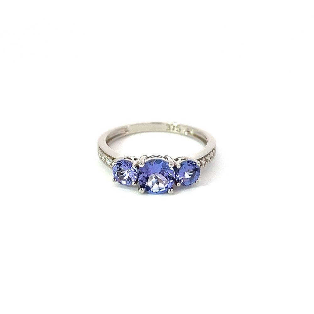 Tanzanite 3 Stone Ring in White Gold