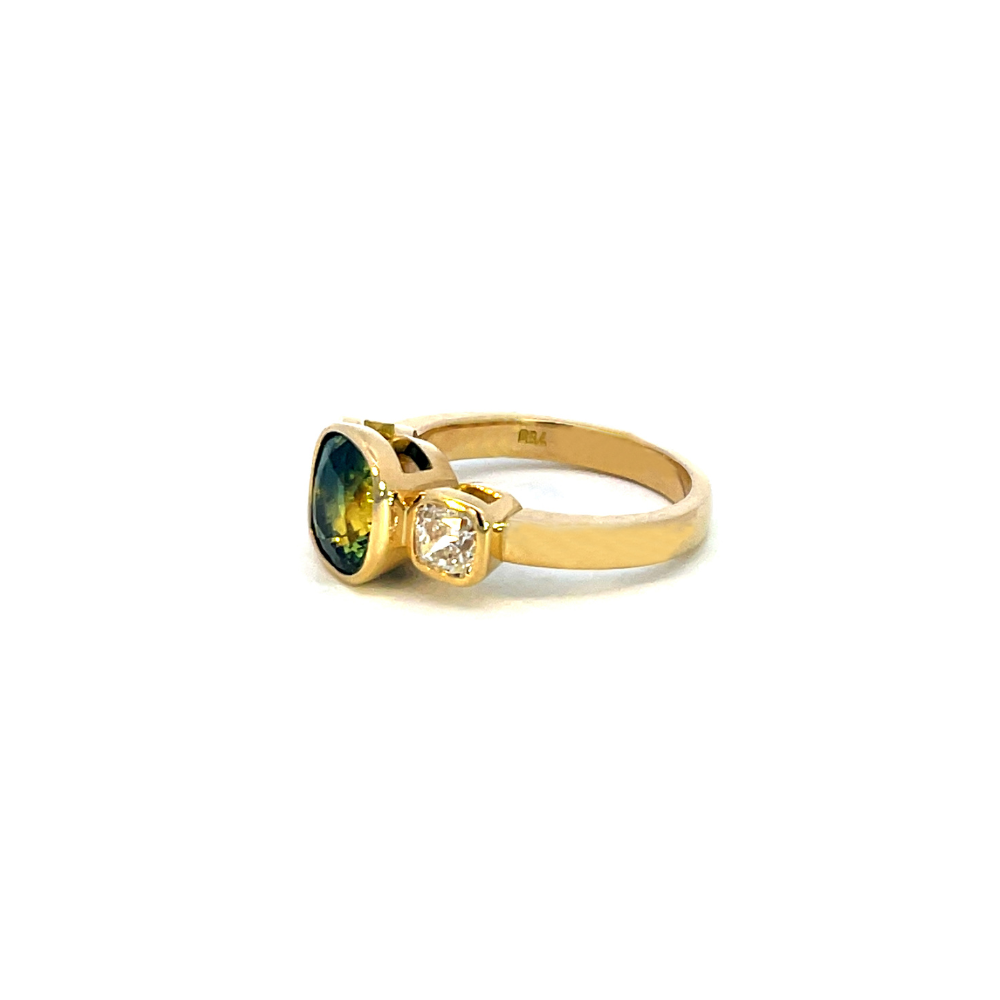 Handmade 3.28 Cushion-Cut Parti-Sapphire & Diamond Ring in 18ct Gold