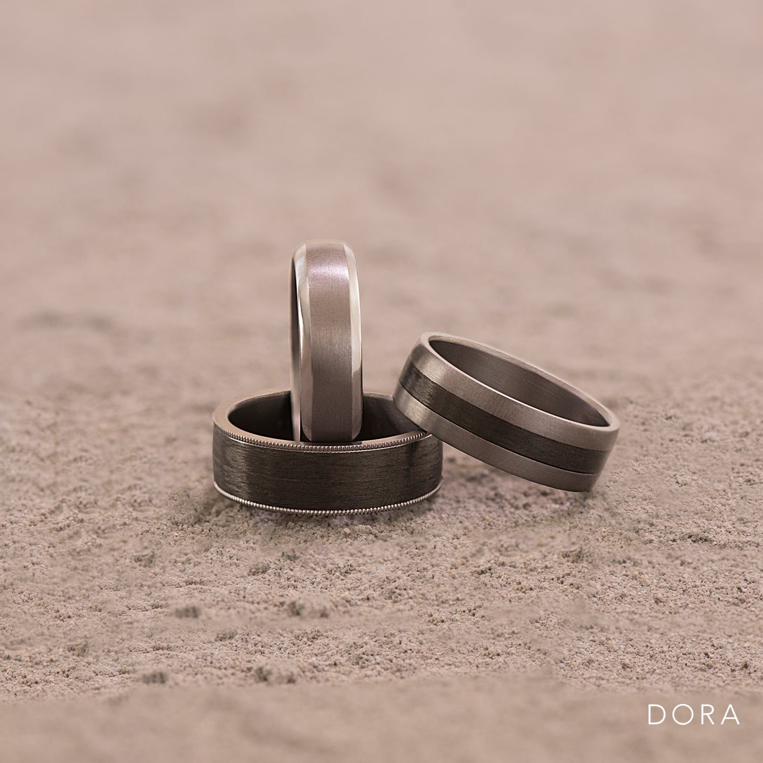 DORA Men's Tantalum & Carbon Fiber Inlay Ring