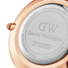 DW Petite Sheffield Watch in Rose Gold/Black - 28mm