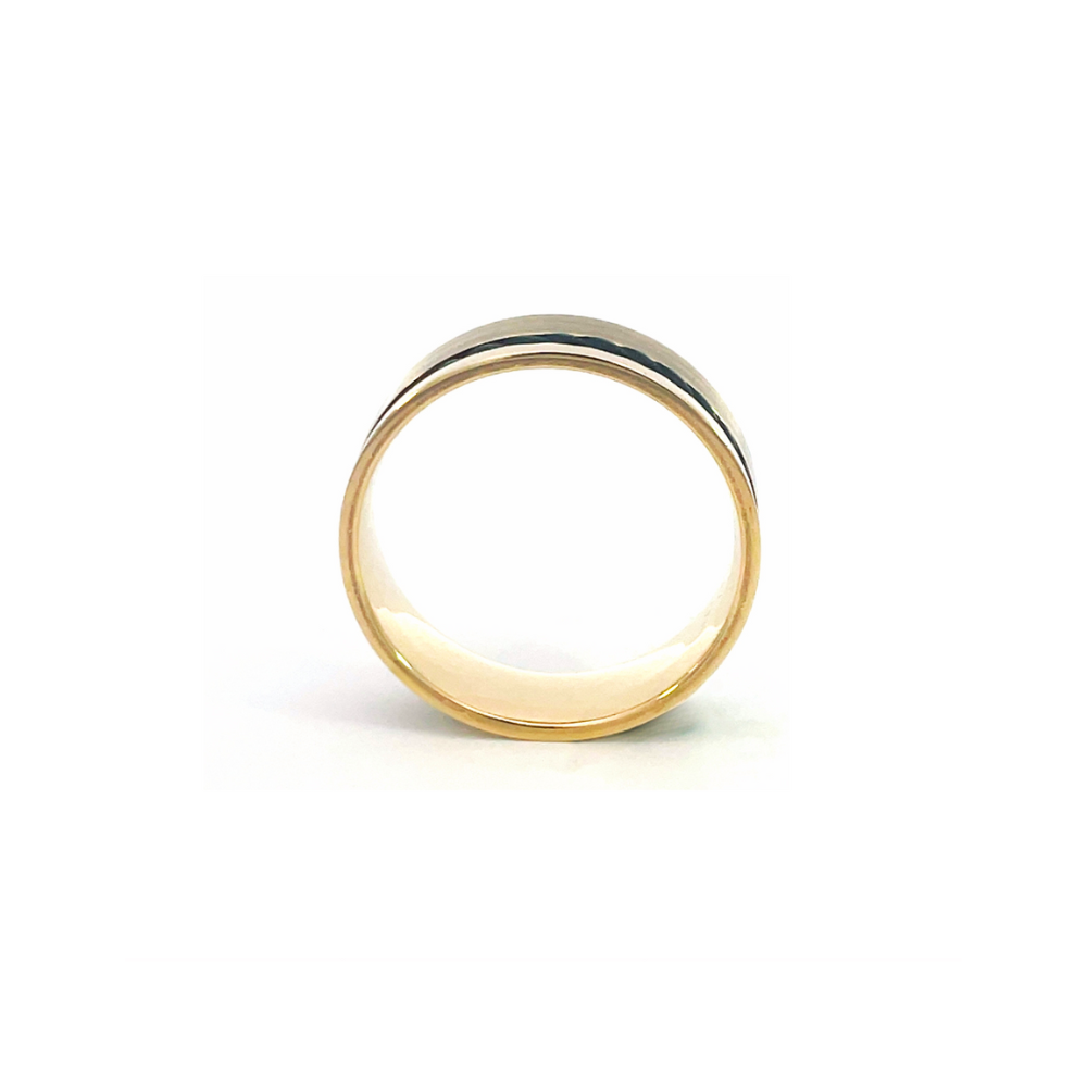 ZiRO 9ct Yellow Gold Band with Black Zirconium Twist Detail
