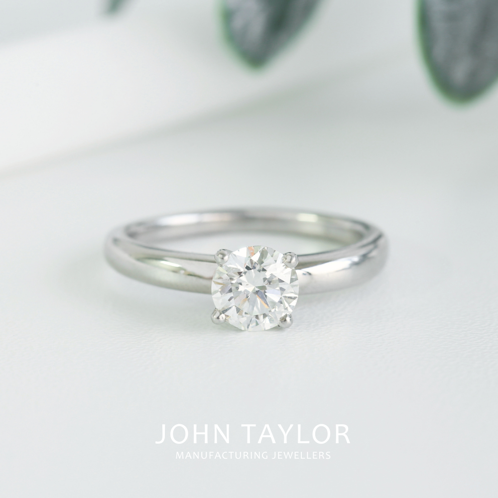 Diamond Solitaire Platinum Ring