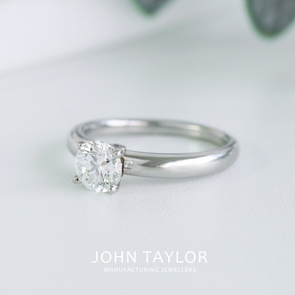 Diamond Solitaire Platinum Ring