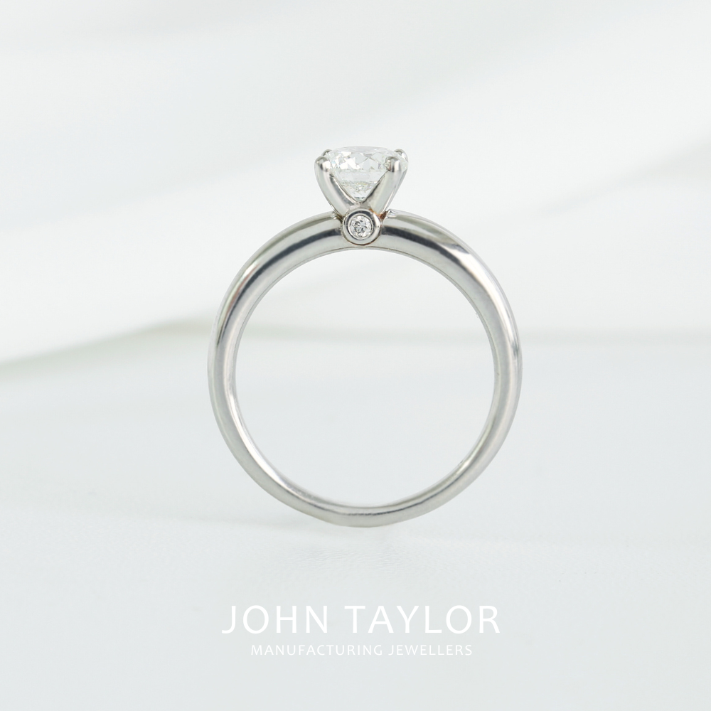 Diamond Solitaire Platinum Ring