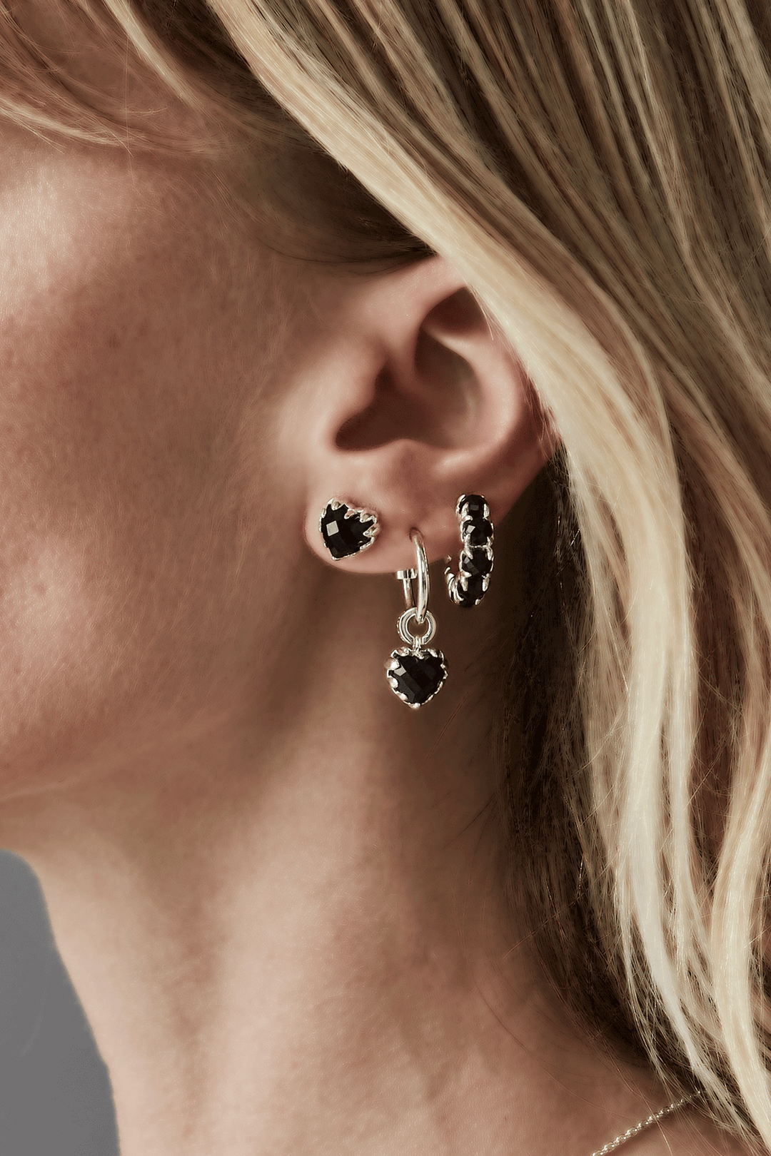 Stolen Girlfriends Club Halo Cluster Earrings Onyx