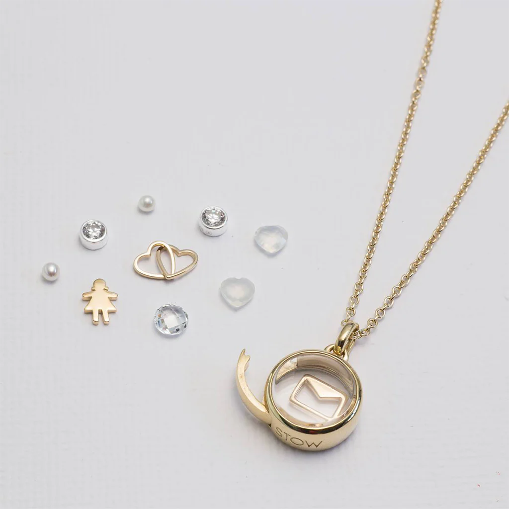 STOW Petite 9ct Gold Locket