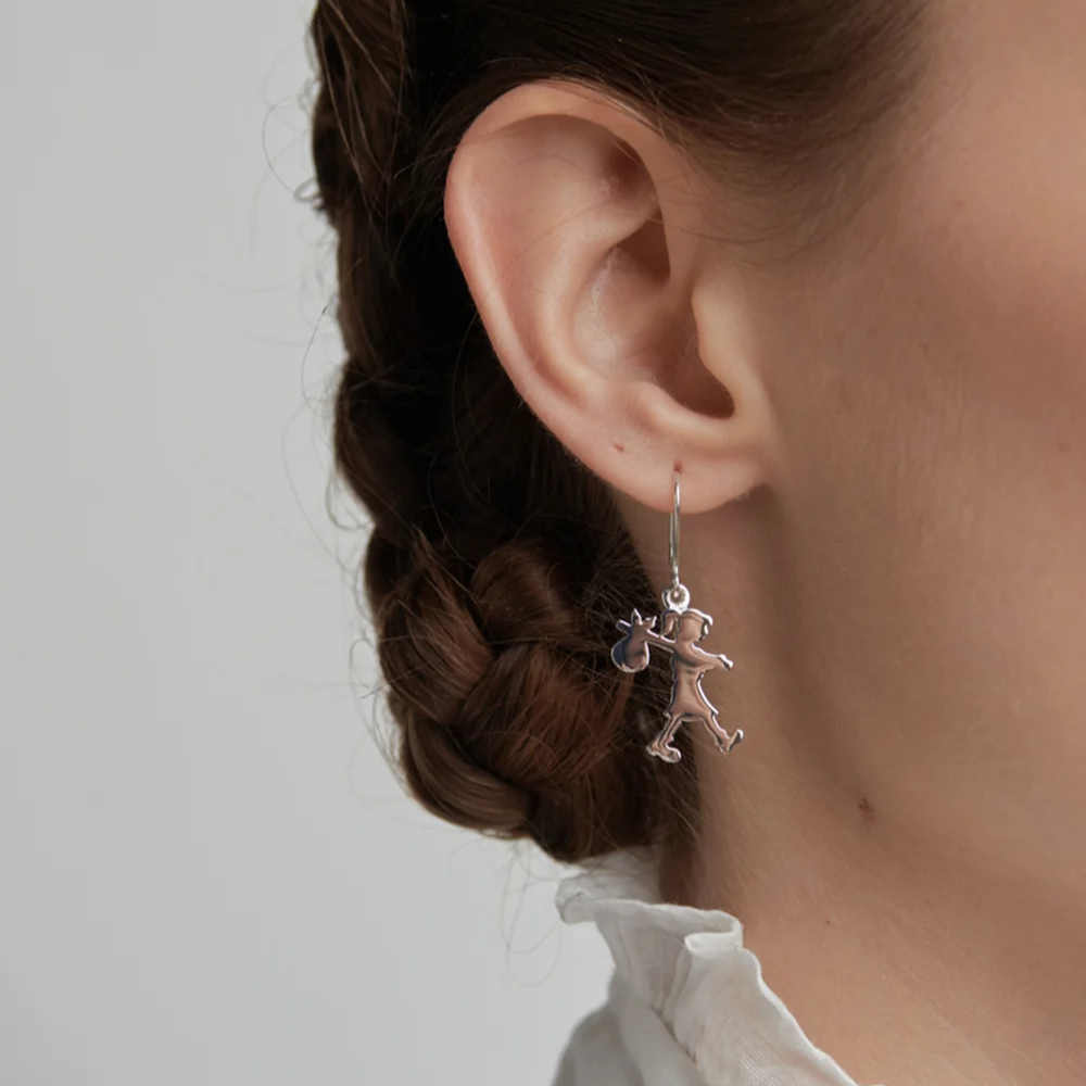 Karen Walker Silver Runaway Girl Earrings