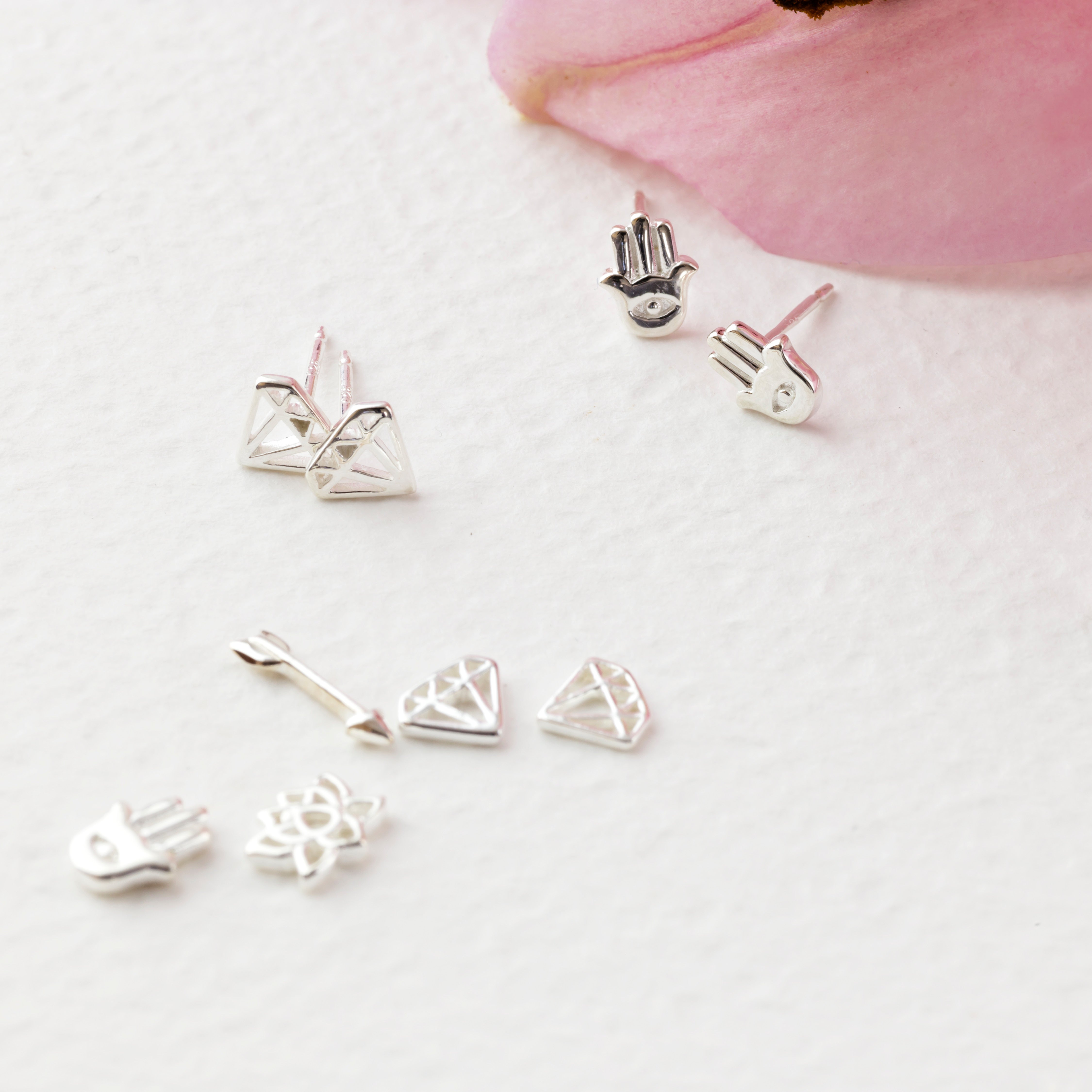 STOW Sterling Silver Diamond Studs (Exquisite)