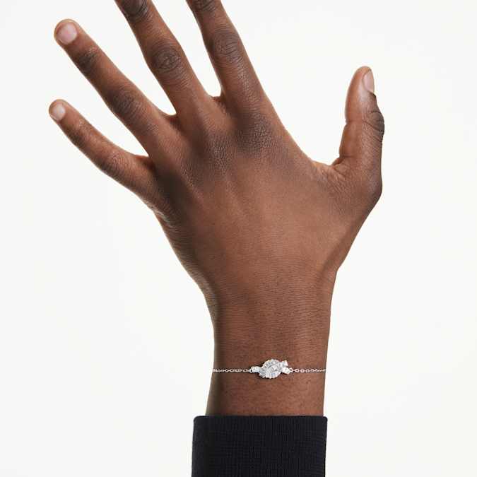 Swarovski Matrix Knot Bracelet in Silver Tone/White